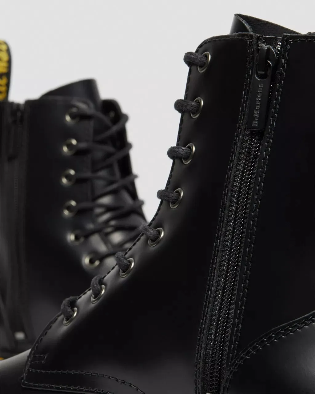Anfibi DR.MARTENS da Donna - nero JADON-15265001NERO