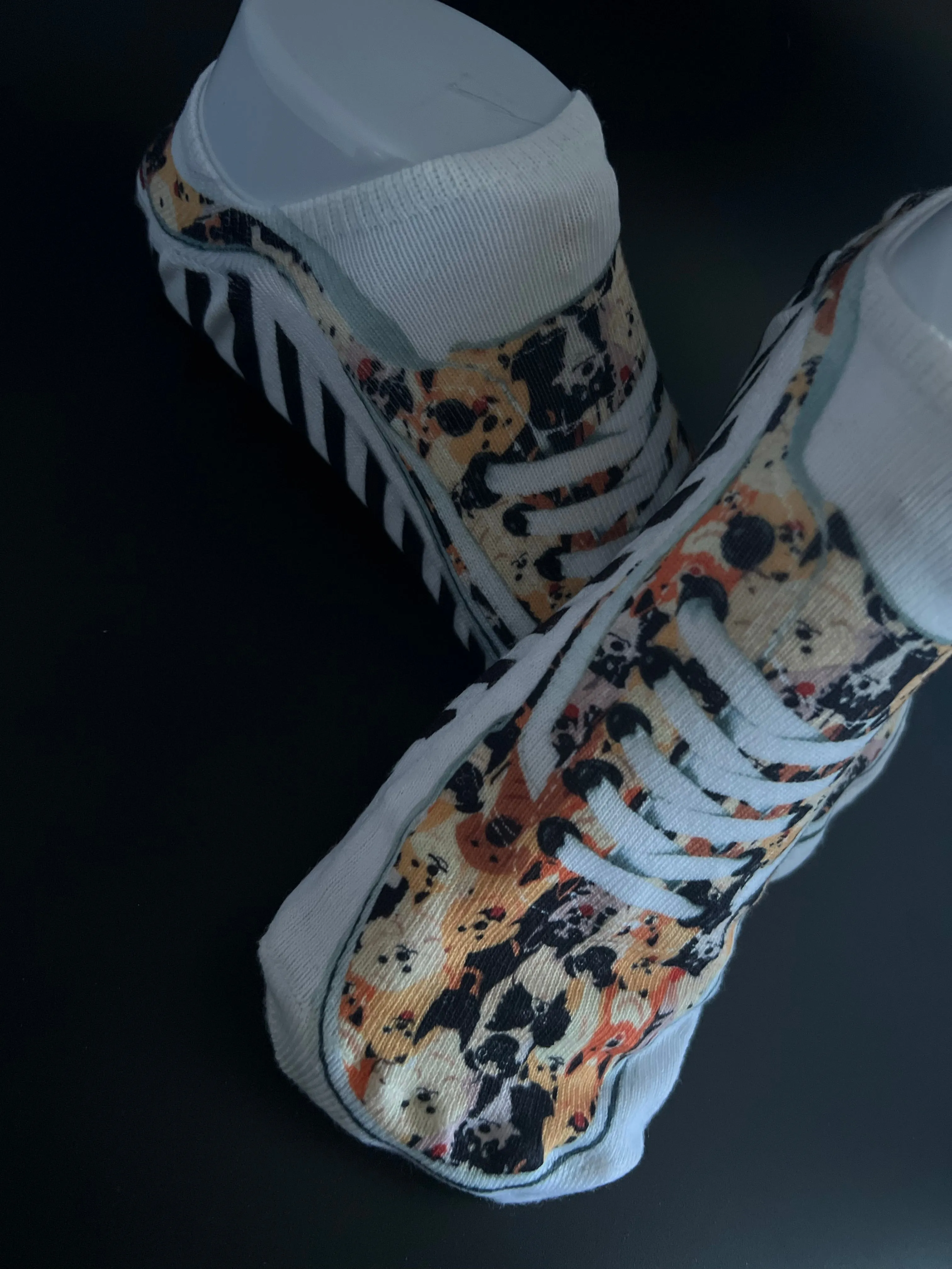 Faux shoe Doggies print no show socks