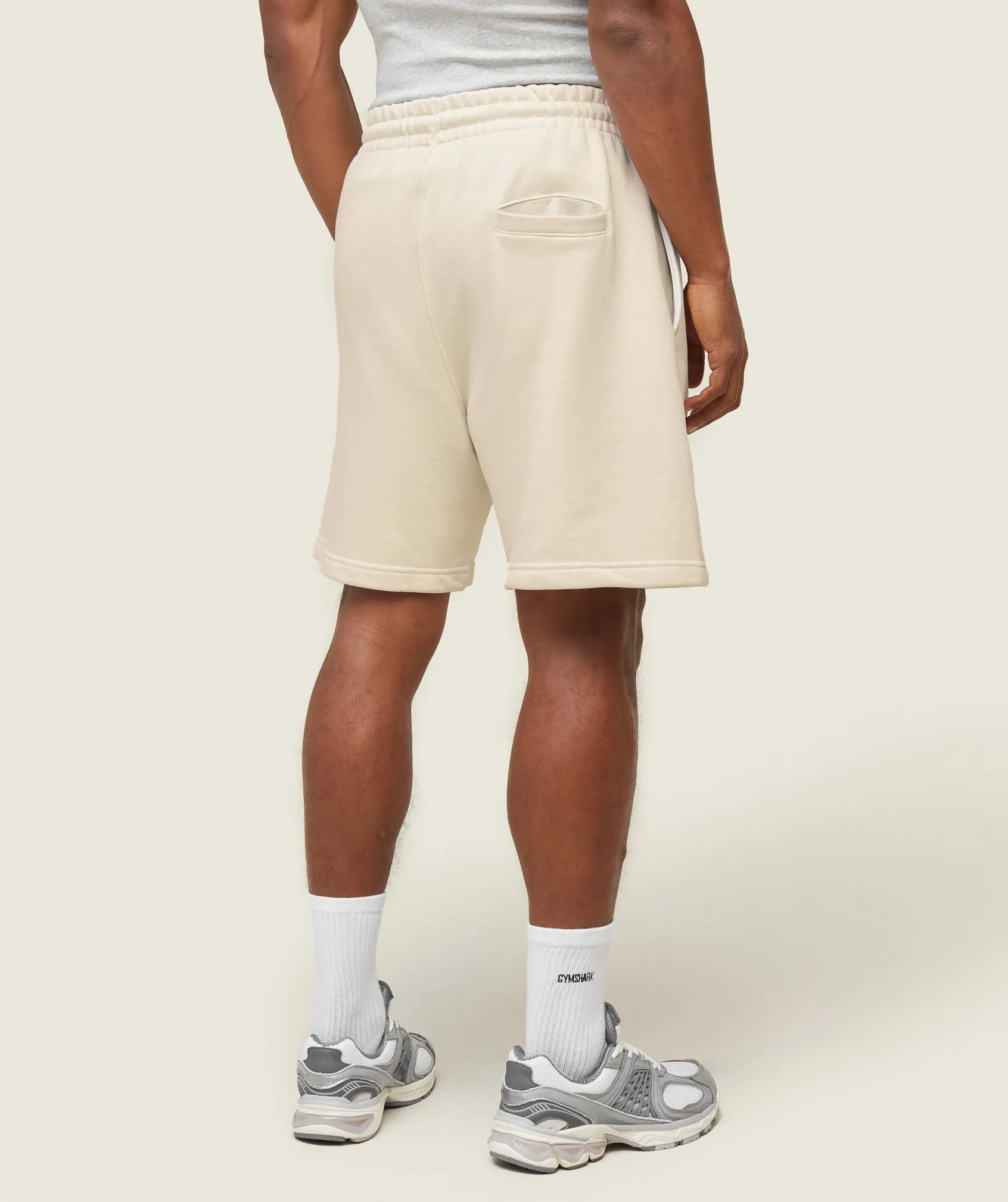 Gymshark everywear Sweat Shorts - Oat White